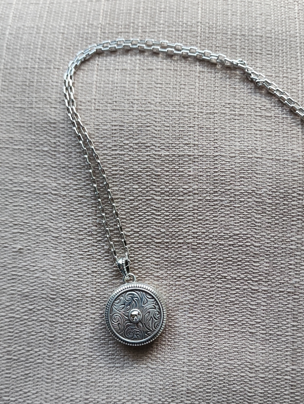 New Brighton Romanza Round Locket Necklace, NWT